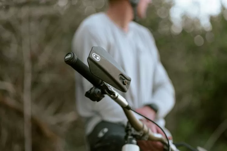 Crankbrothers Guardian Handguards integrated mount