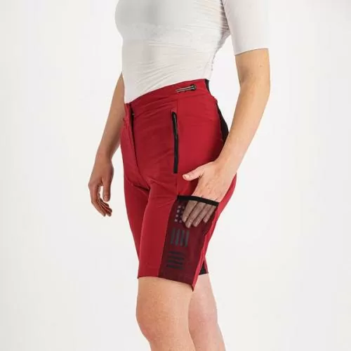 Sportful Supergiara W Overshort - red rumba