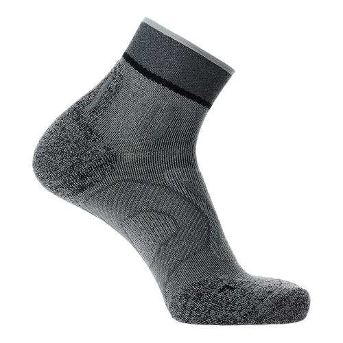 Preview: UYN Man Trekking One Cool Low Cut Socks - grey/black