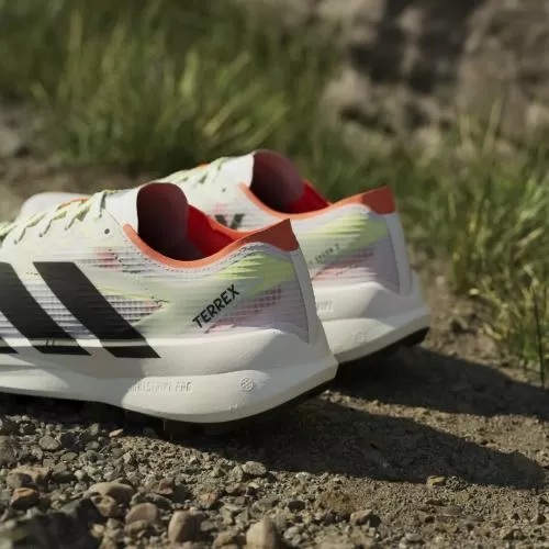 ADIDAS TERREX AGRAVIC SPEED 2 - FTWWHT/CBLACK/SEIMOR