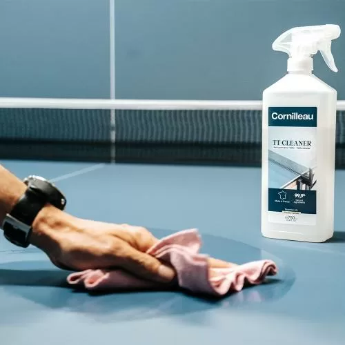 Cornilleau Table tennis cleaner 750ml - white