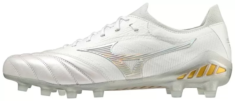 Mizuno Sport Morelia Neo 3 Beta Japan MD Football Footwear - White/Hologram/Cool Gray 3C