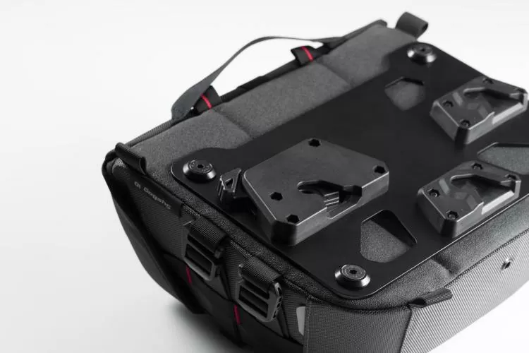 SW-MOTECH Rear/side bag SysBag with adapter plate right - 10 L