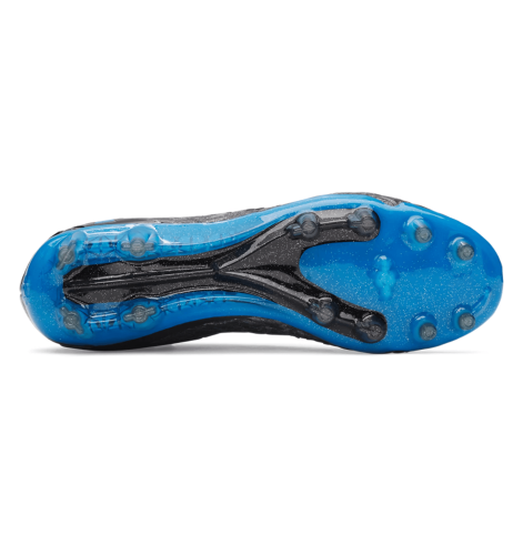 Preview: Under Armour Magnetico Elite 5 Fg - black