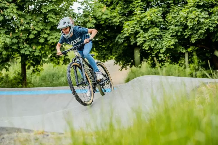 Eightshot COADY 275 RACE black/sand