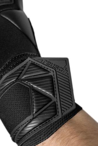 Reusch Attrakt Freegel Infinity - black