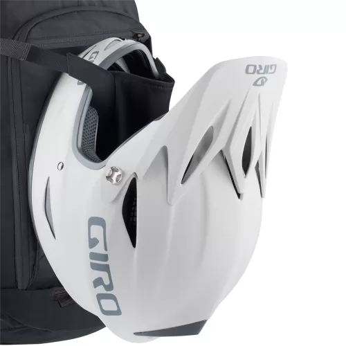 Evoc FR Tour 30L Backpack SCHWARZ