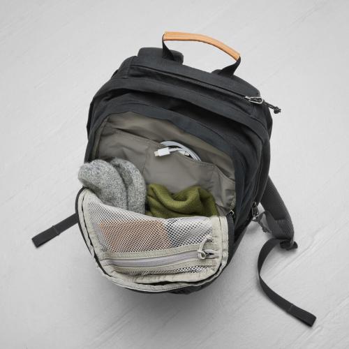 Fjällräven Räven 20 - black