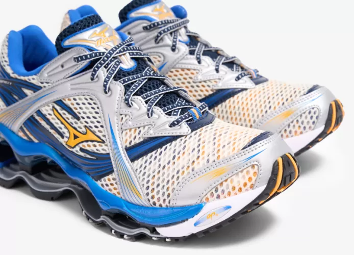 Mizuno Sport WAVE PROPHECY 1