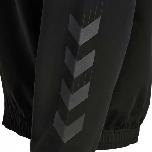 Hummel Hmltravel Woven Jacket - black