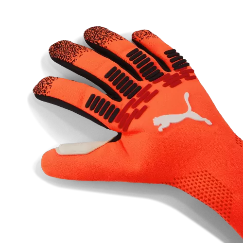 Puma FUTURE Pro NC - glowing red