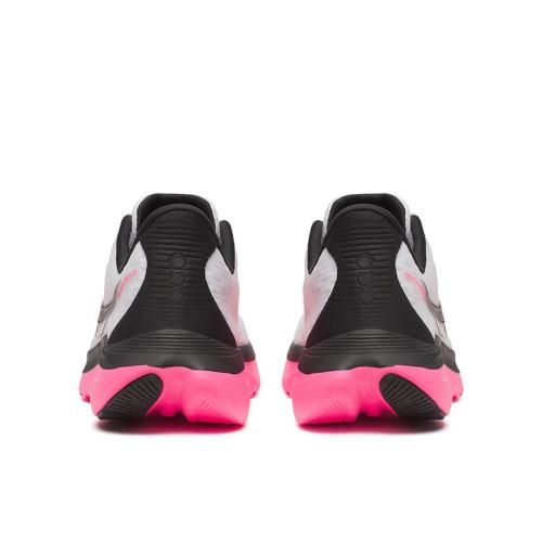 Saucony Kinvara 16 - White/Black